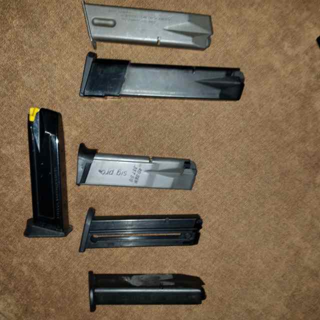 Magazines, BP92, TX22,COUGER 40, SIG PRO 40, HK40C