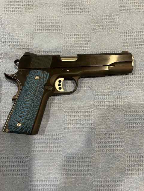 Springfield Armory 1911 Garrison in 45 acp