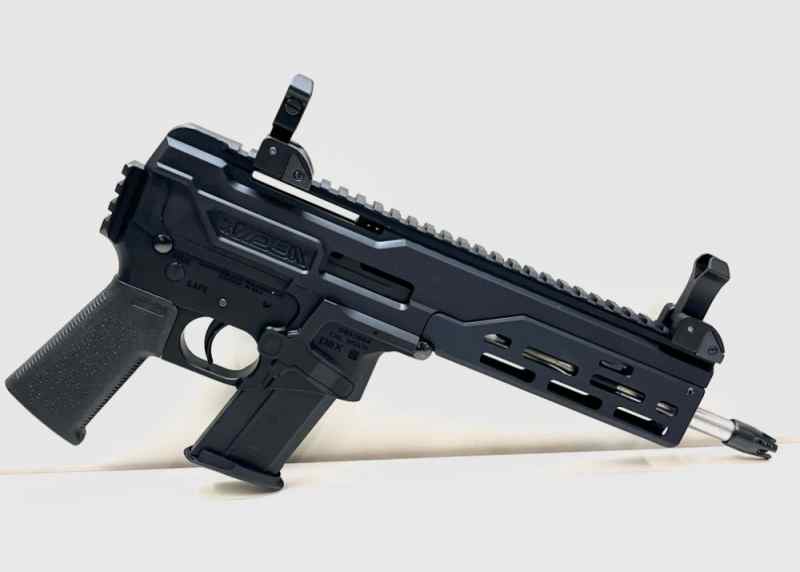 Diamondback DBX 5.7x28mm pistol