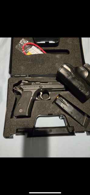 CZ Shadow 75 p01