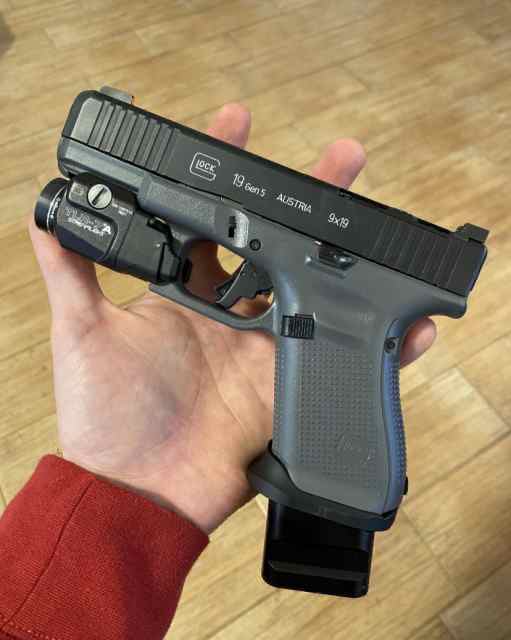 Glock 19 Gen 5 9mm MOS