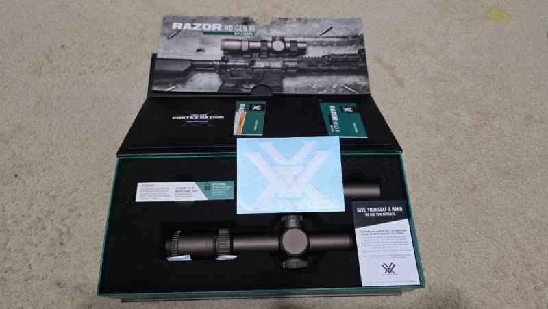 New in box Vortex Razor gen3 1-10x reduced $1750