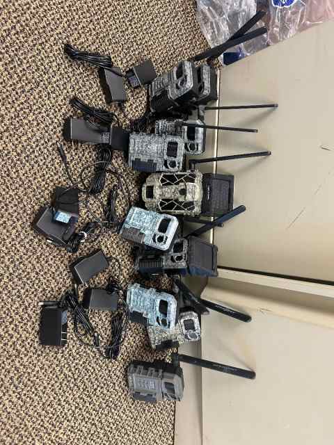 9 SpyPoint Cell Cameras with battery boxes $300
