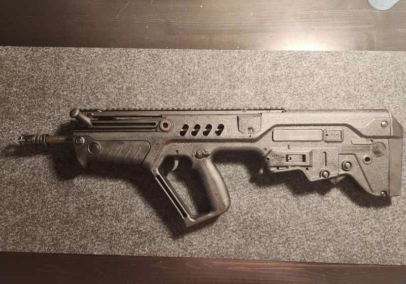 IWI Tavor SAR 5.56 .223 16.5&quot; BLACK