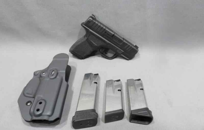 Springfield Armory Hellcat 9mm 