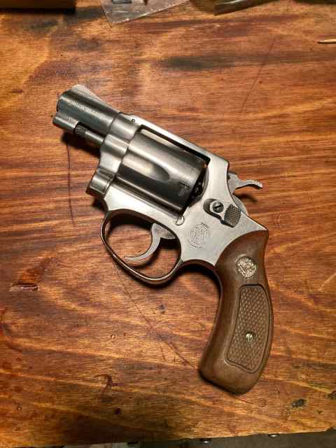Smith &amp; Wesson model 60 38 special 
