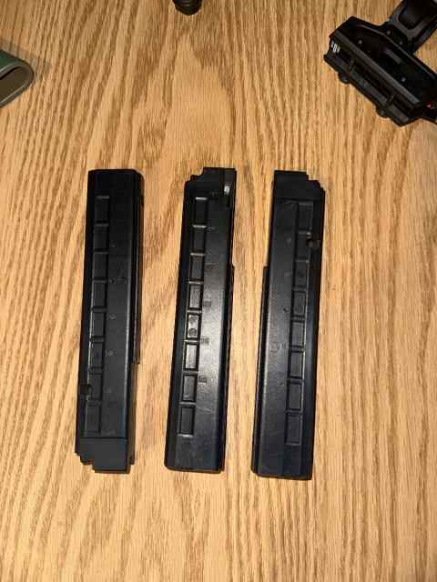 BT GHM9 mags 