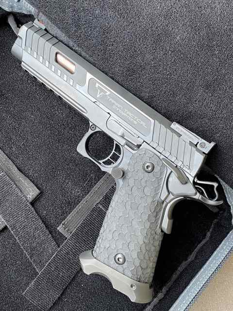STI Combat Master 2011