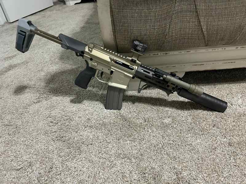 Honey Badger - 300blk Full set up