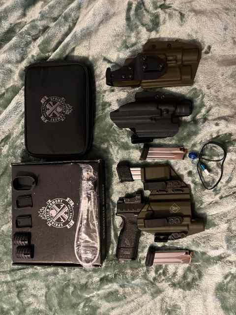 Xdm elite 9mm bundle