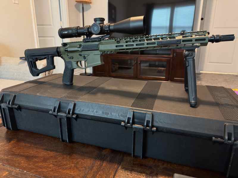 Custom 16in SOLWG broadsword