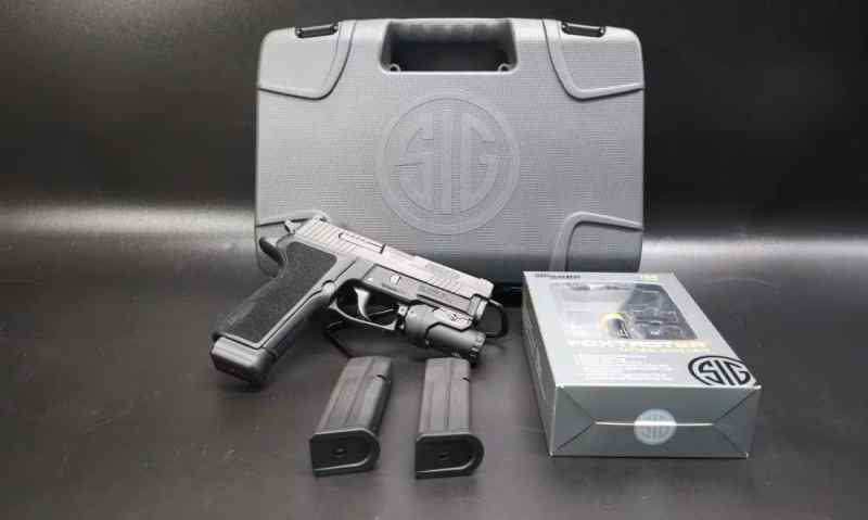 Sig Sauer P229 Elite Semi Auto Pistol 9mm