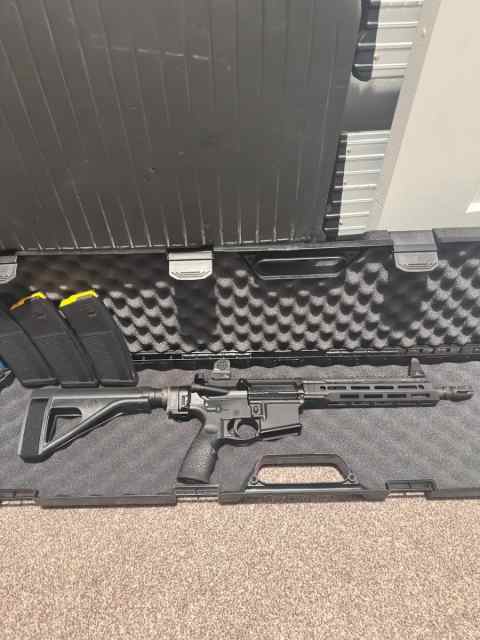 Daniel Defense DDM4V7 10.3 Law tactical 