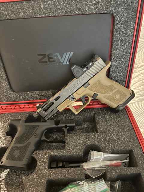 Zev OZ9C