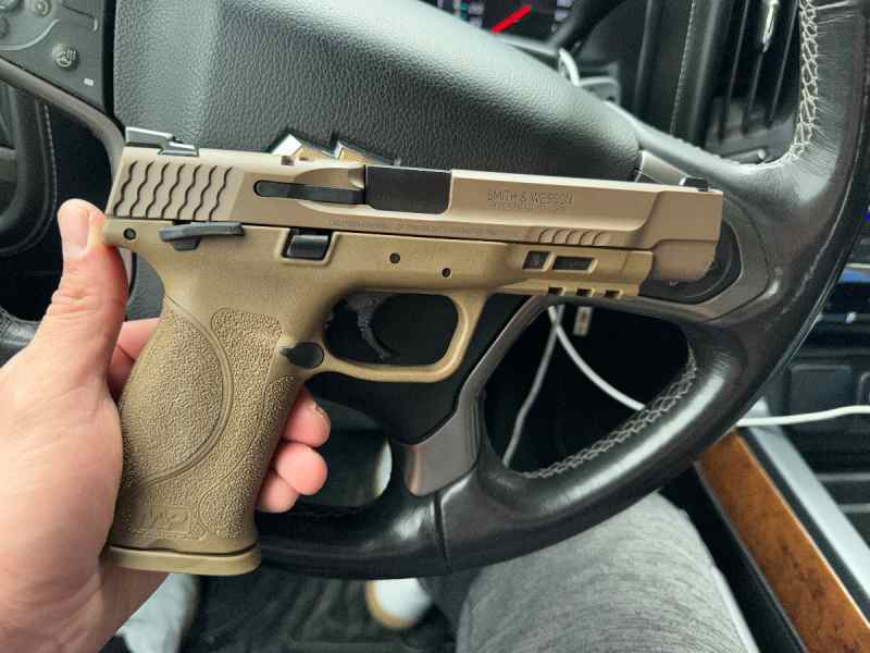 Smith and Wesson M&amp;P 9 m2.0 5in and Vortex lpvo 