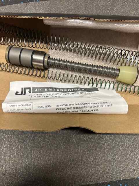 JP silent capture buffer w/springs H2