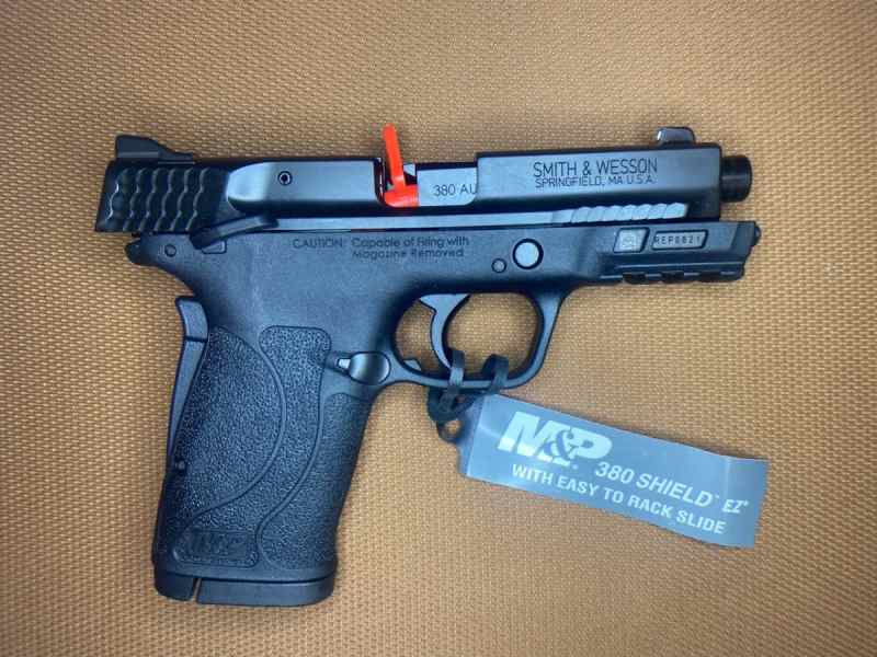 NEW IN BOX - Smith &amp; Wesson M&amp;P® 380 Shield EZ