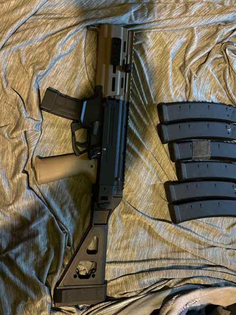 CZ scorpion Evo