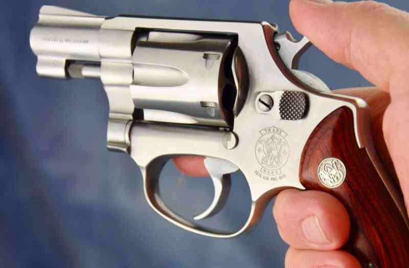 SCARCE Smith &amp; Wesson Model 631 in RARE Caliber