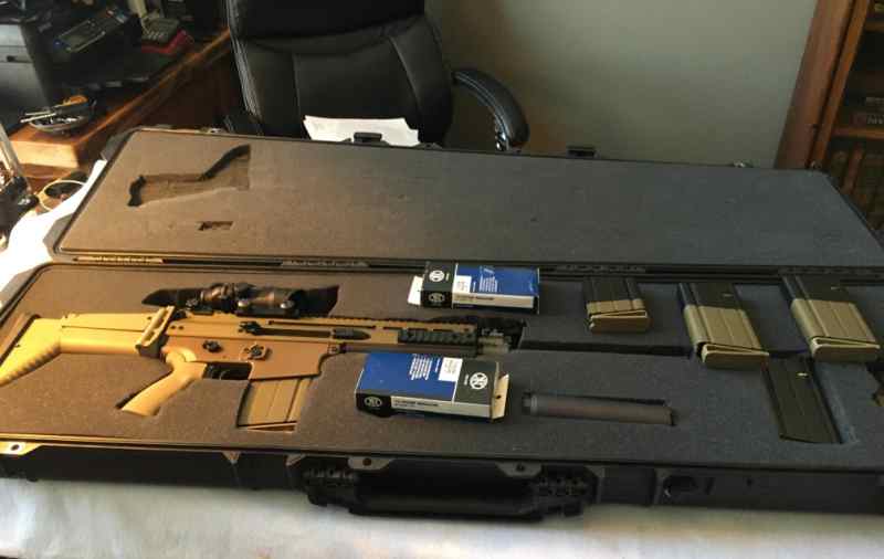 Brand New FN Scar 17s FDE w/Pelican Case. 