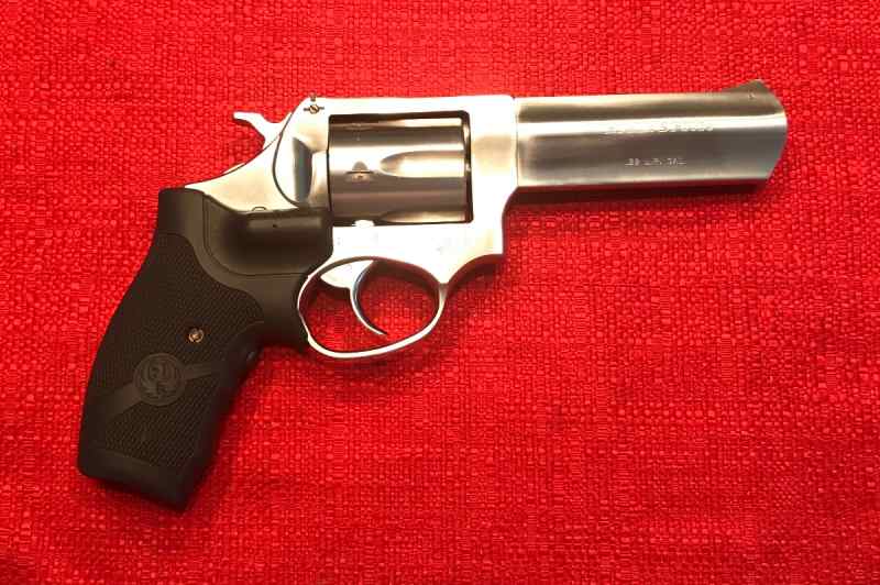 Ruger SP101 w/ Laser Grips .22LR