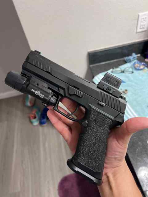 Sig p320 with a direct milled Holosun 509t