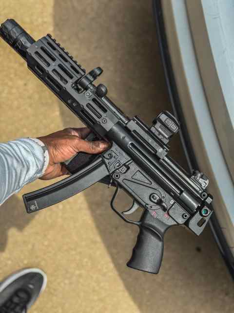 Midwest Industries MP5k suppressor hand-guard