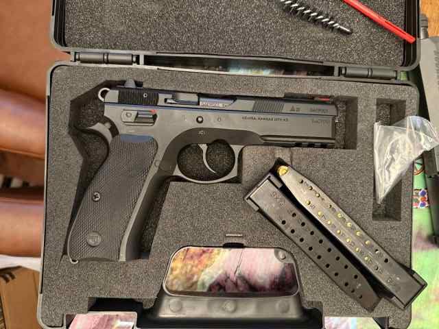 CZ 75 SP-01 Tactical 9mm