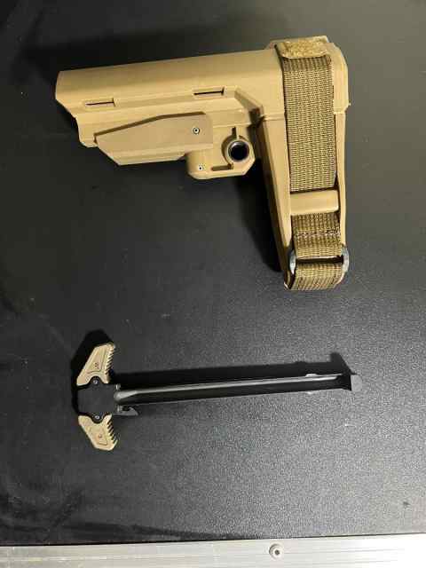 SBA3 brace and charging handle radian raptor 