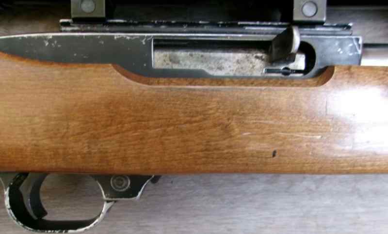 Early 1971 Ruger 10_22 semi.png