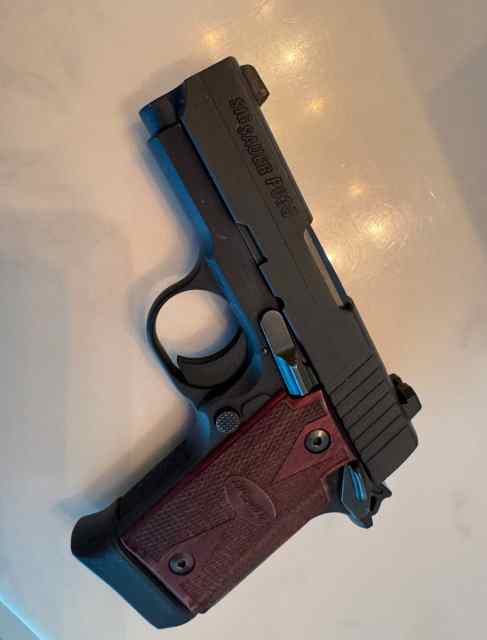 WTT Sig P938