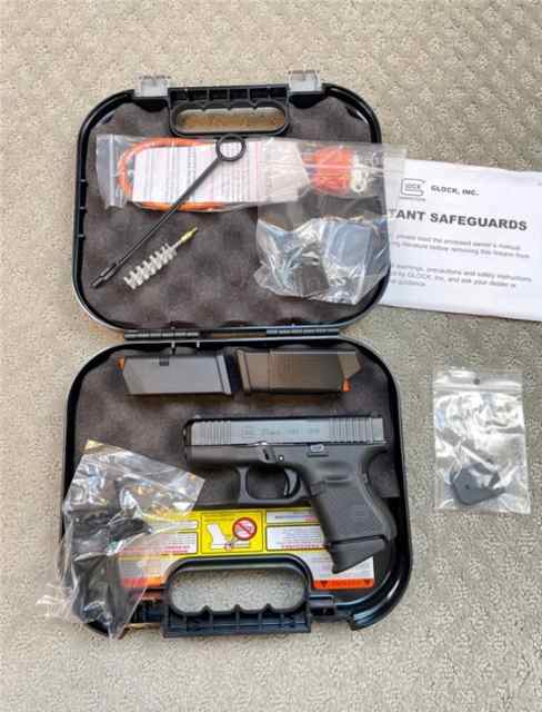 Glock 26 Gen5 MOS Pinky Rest 9mm 10+1 UNFIRED w/ H