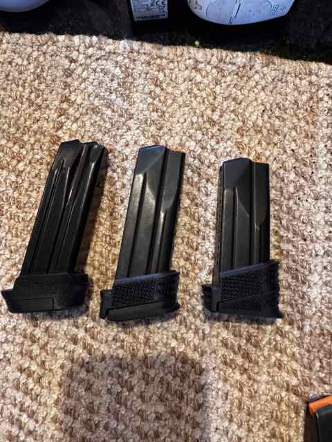 FN, HK, Walther, Colt and S&amp;W magazines