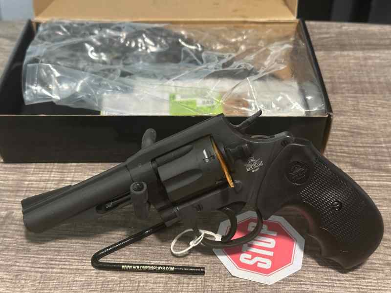 FS/FT: RIA M-200 .38 Spl Revolver, 4&quot;, K-Frame fit