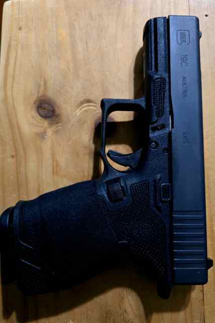 Custom Glock 19C factory ported