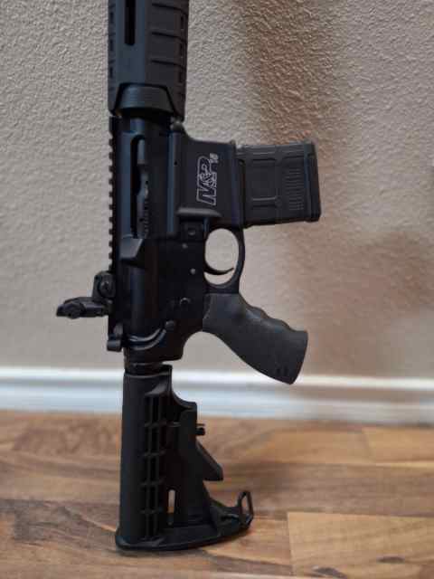 Smith &amp; Wesson M&amp;P15