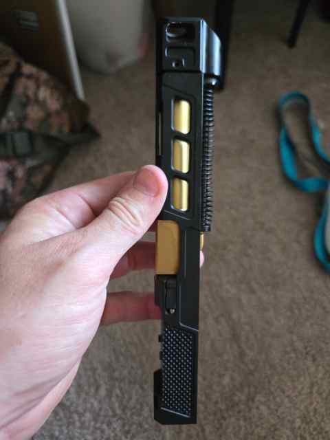 Glock 19 completed slide 