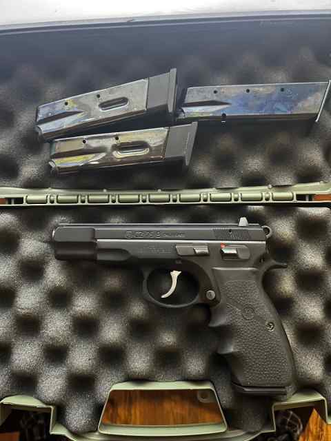 CZ-75b 9mm 