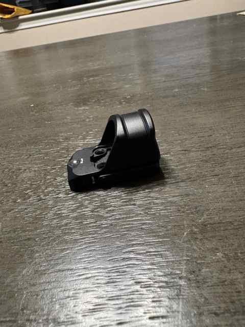 Primary arms red dot 