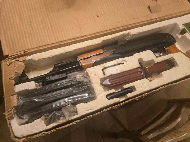 RARE Preban 416 Siles PTI AK47 Underfolder NIB