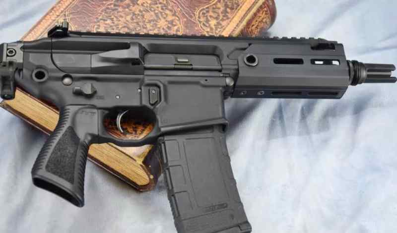 Sig Sauer MCX Rattler 5.5&quot; barrel .300 blackout FO
