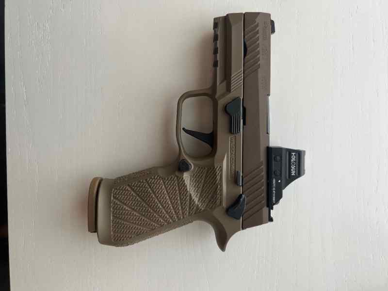 Sig Sauer P320 M18