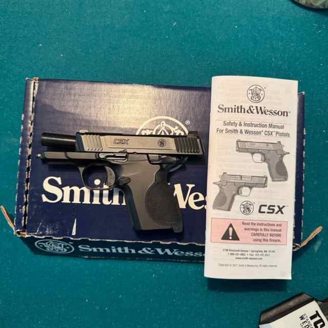 Smith &amp; Wesson CSX 